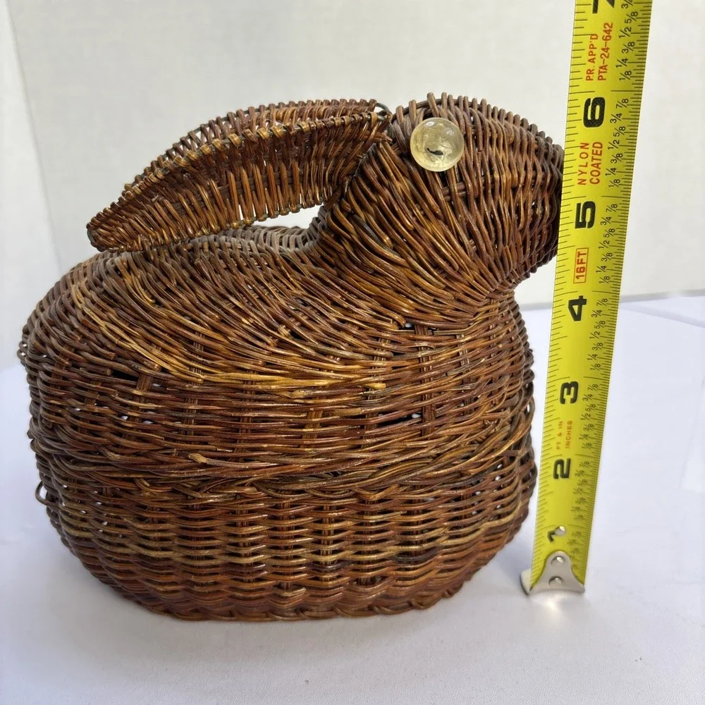 Bunny Rabbit Figural Basket Vtg Brown Wicker Woven‎ Rattan Storage Decorative 7